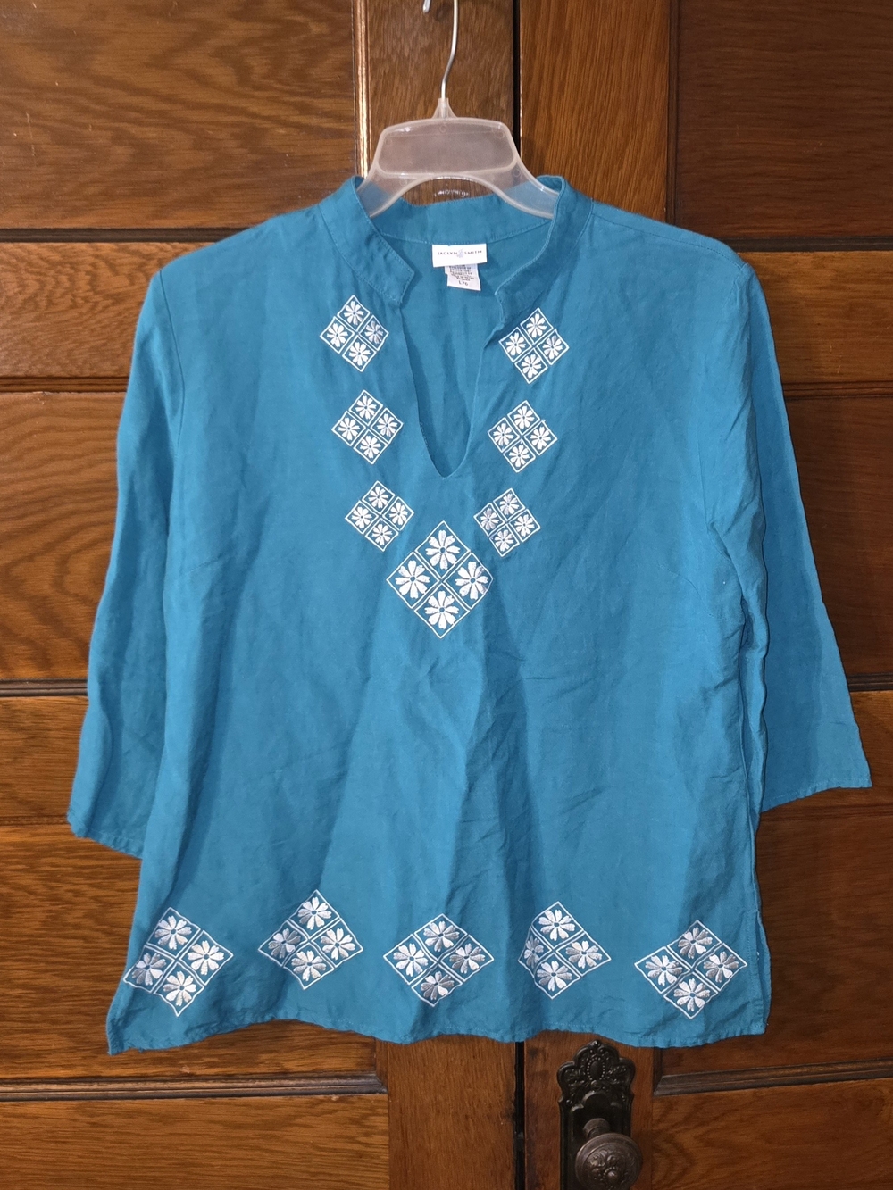 55% Linen Large Jaclyn Smith Teal Embroidered V-Neck Tunic